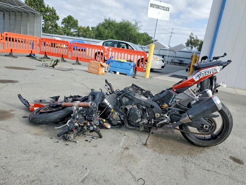 JS1GT77A972110499 2007 Suzuki GSX-R1000 photo no. 3