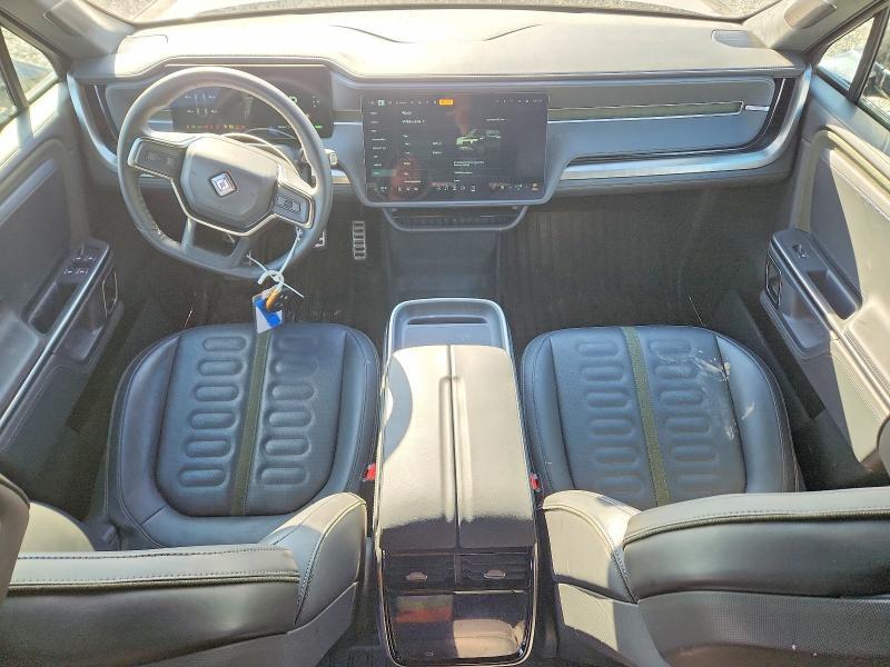7PDSGCBA9RN036533 2024 Rivian R1S photo no. 8