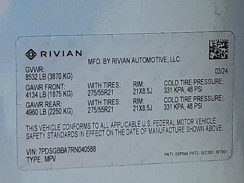 7PDSGBBA7RN040588 2024 Rivian R1S photo no. 13