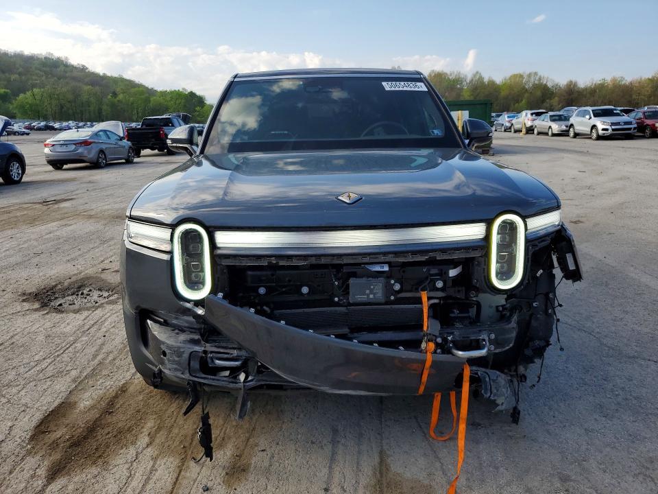 7PDSGBBA5SN051899 2025 Rivian R1S photo no. 5
