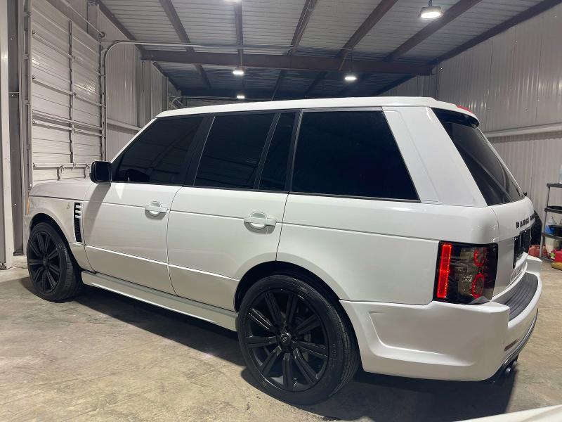 SALMF1E46BA357805 2011 Land Rover Range Rover photo no. 3