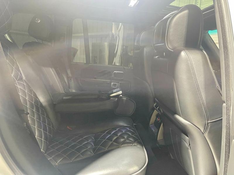 SALMF1E46BA357805 2011 Land Rover Range Rover photo no. 6