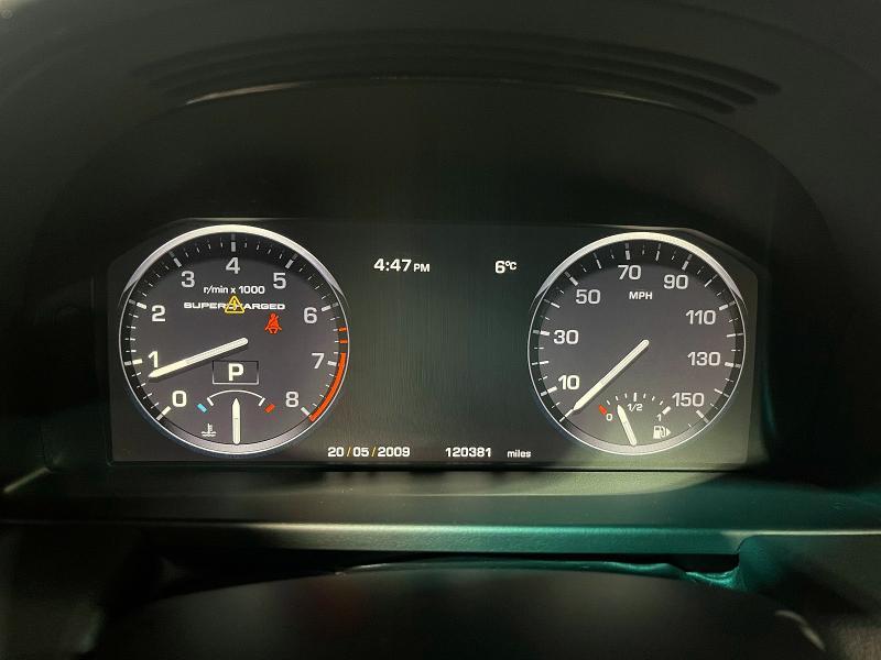 SALMF1E46BA357805 2011 Land Rover Range Rover photo no. 8