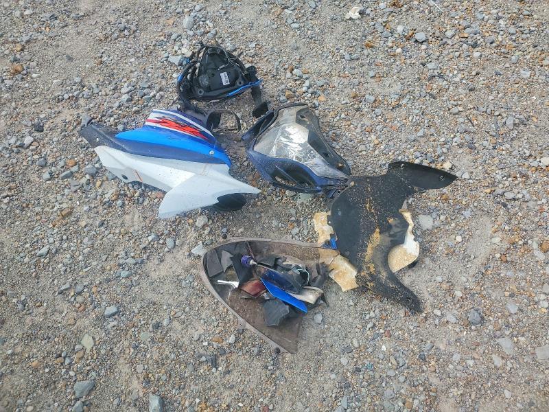 JS1GT78A6C2101073 2012 Suzuki GSX-R1000 photo no. 9