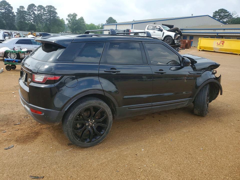 SALVP2BG2HH169899 2017 Land Rover Range Rover photo no. 3