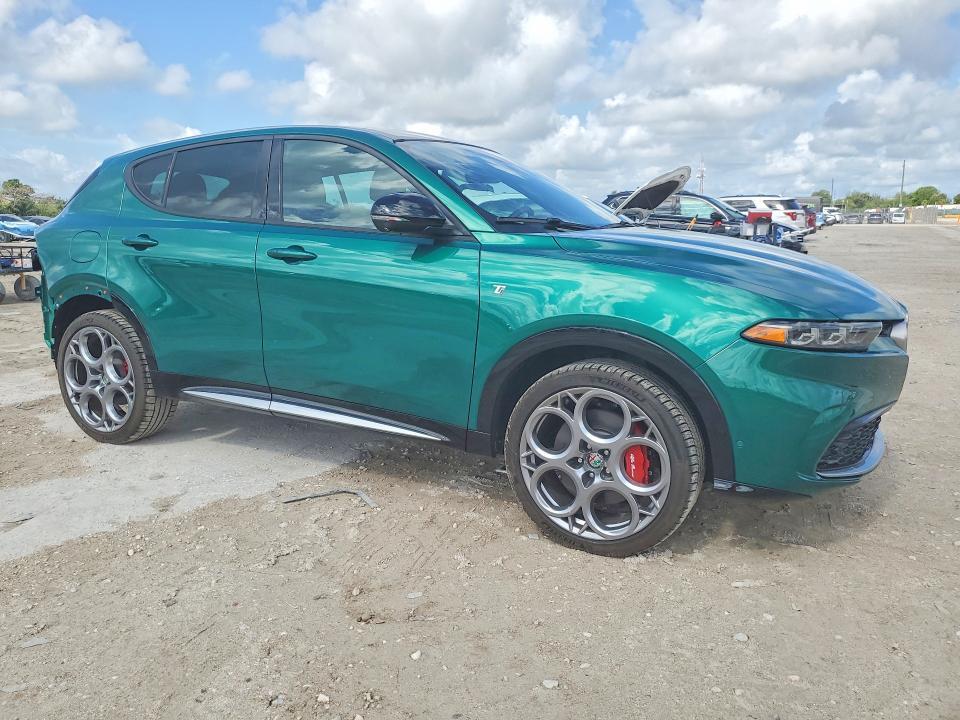 ZASPATCW4R3046797 2024 Alfa Romeo Tonale photo no. 4