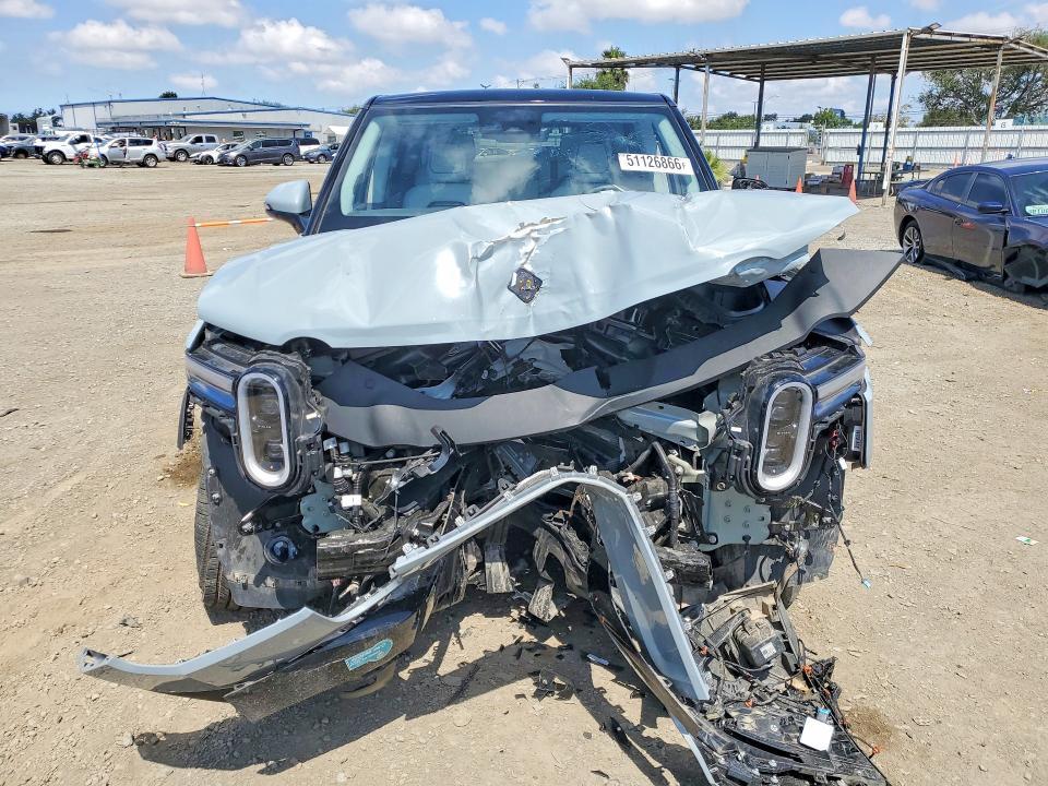 7PDSGBBA8SN063514 2025 Rivian R1S photo no. 5