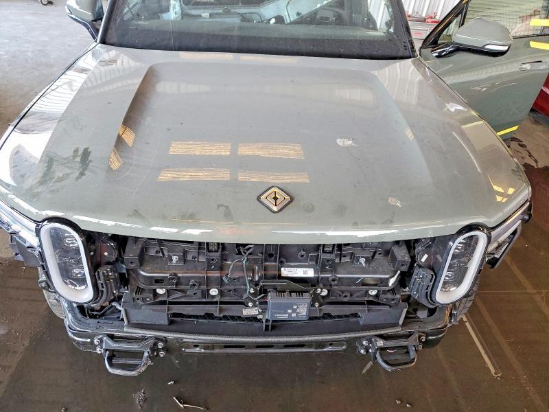 7PDSGABP1TN076265 2026 Rivian R1S photo no. 12