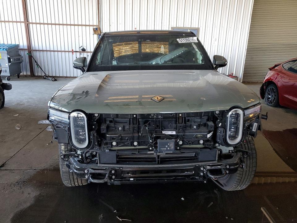 7PDSGABP1TN076265 2026 Rivian R1S photo no. 5