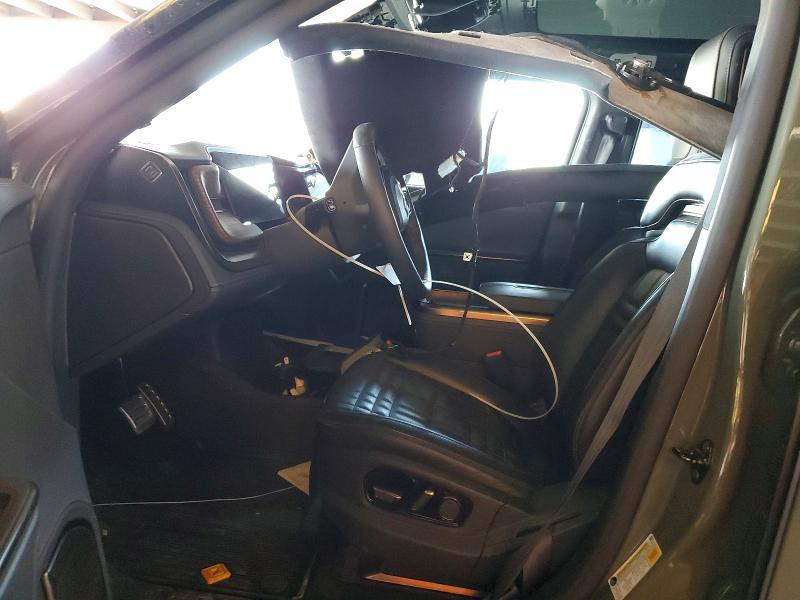 7PDSGABP1TN076265 2026 Rivian R1S photo no. 7