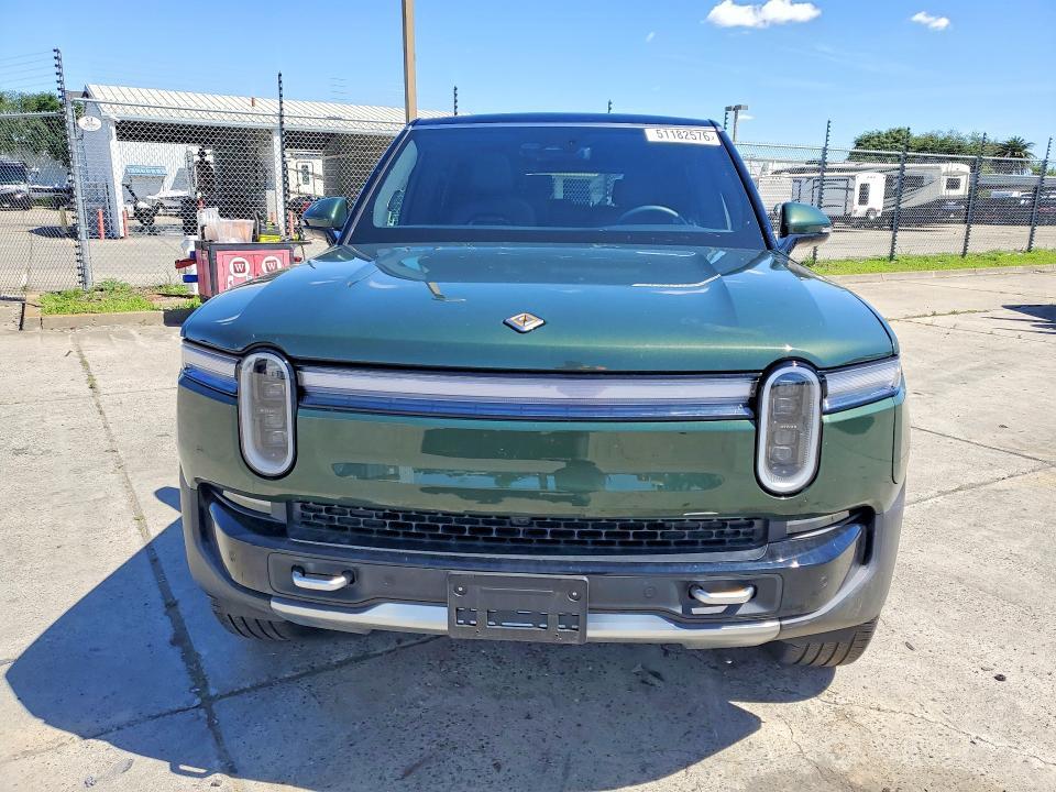 7PDSGCBA0TN080413 2026 Rivian R1S photo no. 5