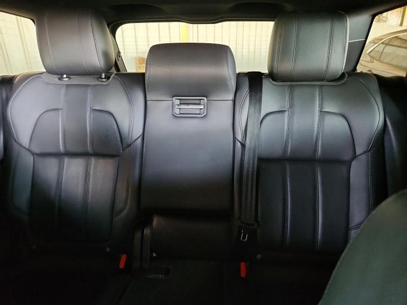 SALWR2FVXHA147083 2017 Land Rover Range Rover photo no. 10