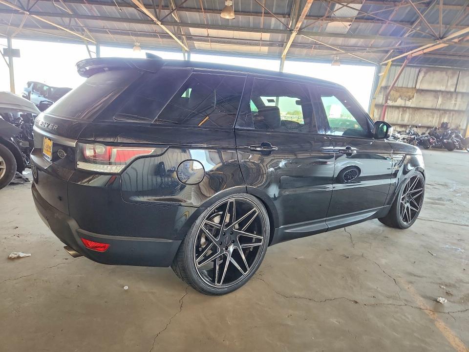 SALWR2FVXHA147083 2017 Land Rover Range Rover photo no. 3