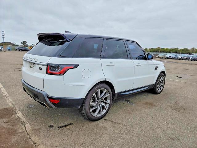 SALWR2RU4KA875122 2019 Land Rover Range Rover photo no. 3