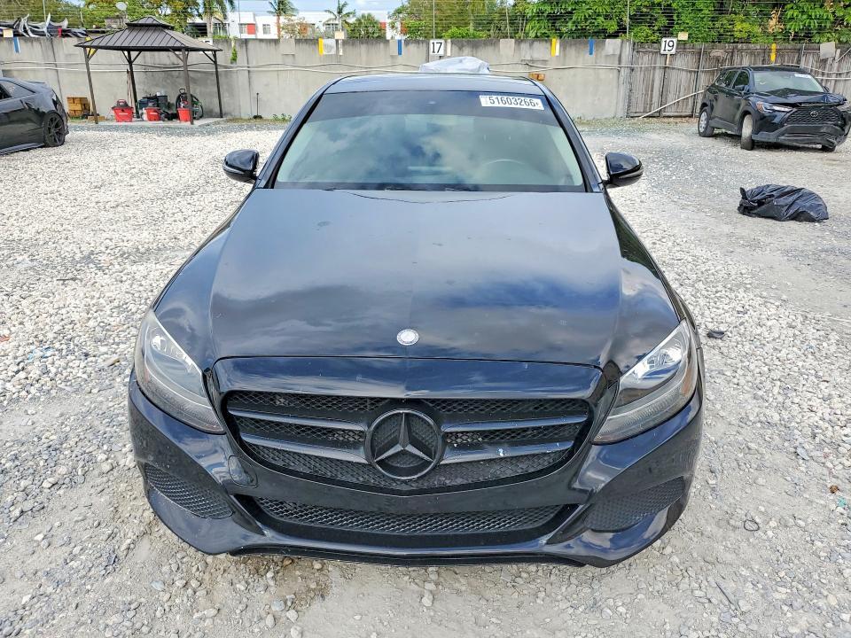 55SWF4JB7HU183473 2017 Mercedes-Benz C-Class photo no. 5