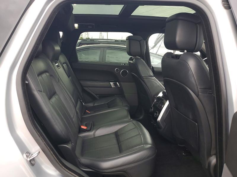 SALWV2SV3JA802398 2018 Land Rover Range Rover photo no. 10