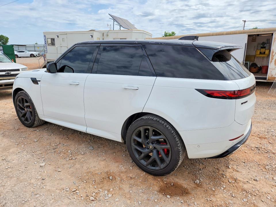 SAL1L9FU6PA125169 2023 Land Rover Range Rover photo no. 2