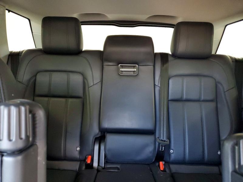 SALWV2RE8JA186610 2018 Land Rover Range Rover photo no. 10