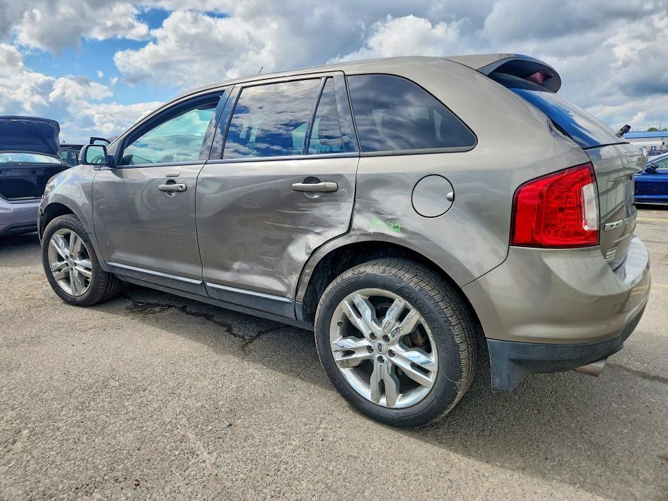 2FMDK4JC0CBA76747 2012 Ford Edge photo no. 2