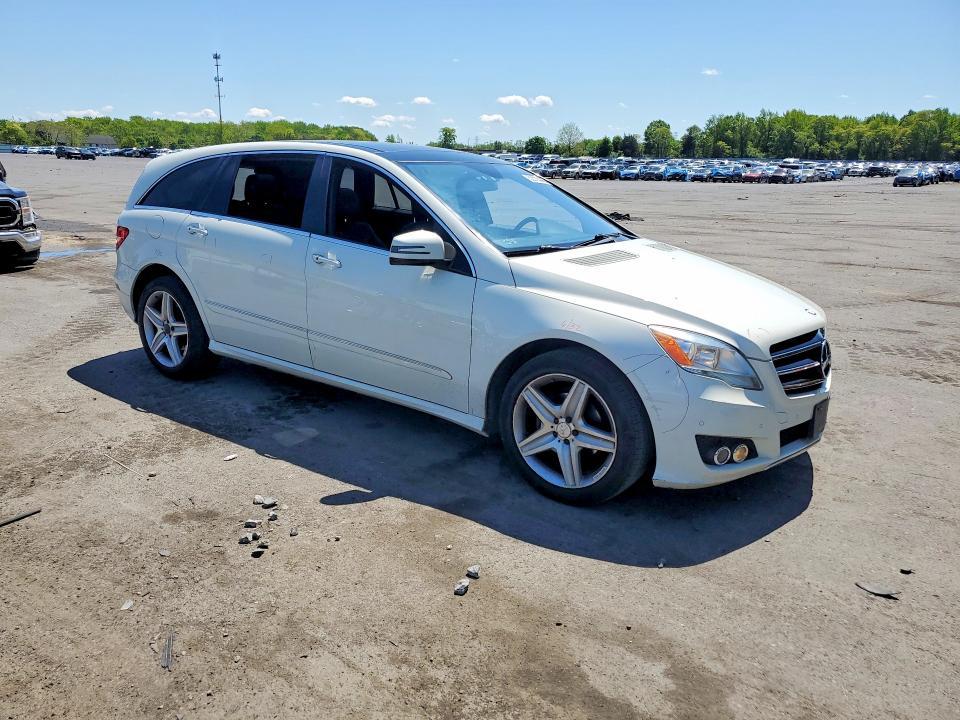 4JGCB6FE9BA122829 2011 Mercedes-Benz R-Class photo no. 4