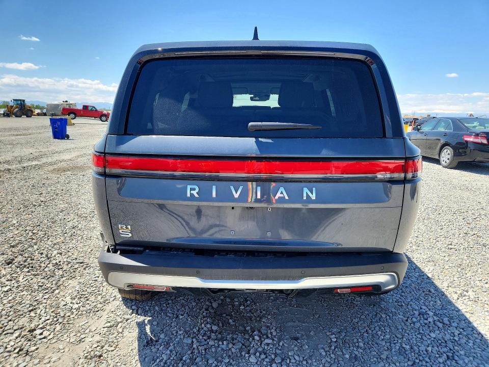 7PDSGABA8PN010149 2023 Rivian R1S photo no. 6