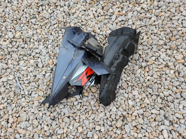 JS1GR7MA6F2101308 2015 Suzuki GSX-R750 photo no. 9