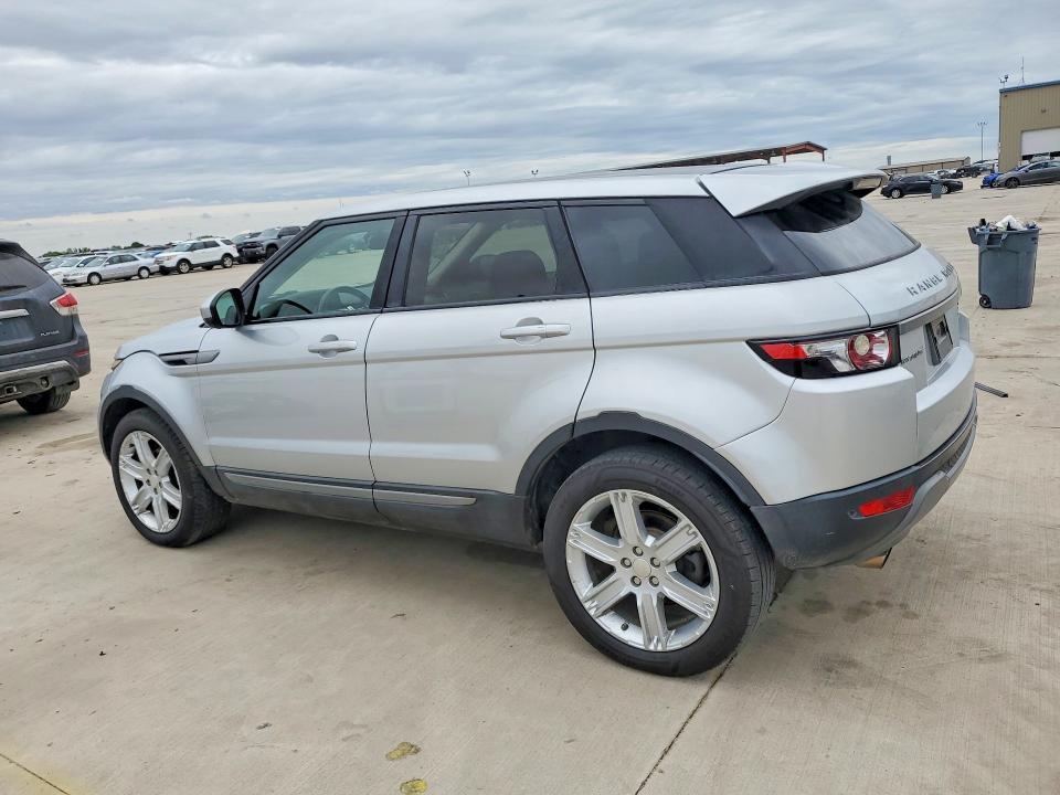 SALVP2BG1FH962351 2015 Land Rover Range Rover photo no. 2