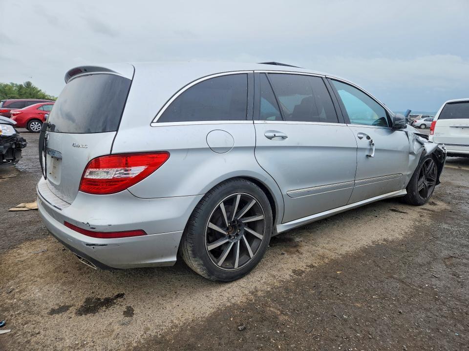 4JGCB6FEXBA130521 2011 Mercedes-Benz R-Class photo no. 3