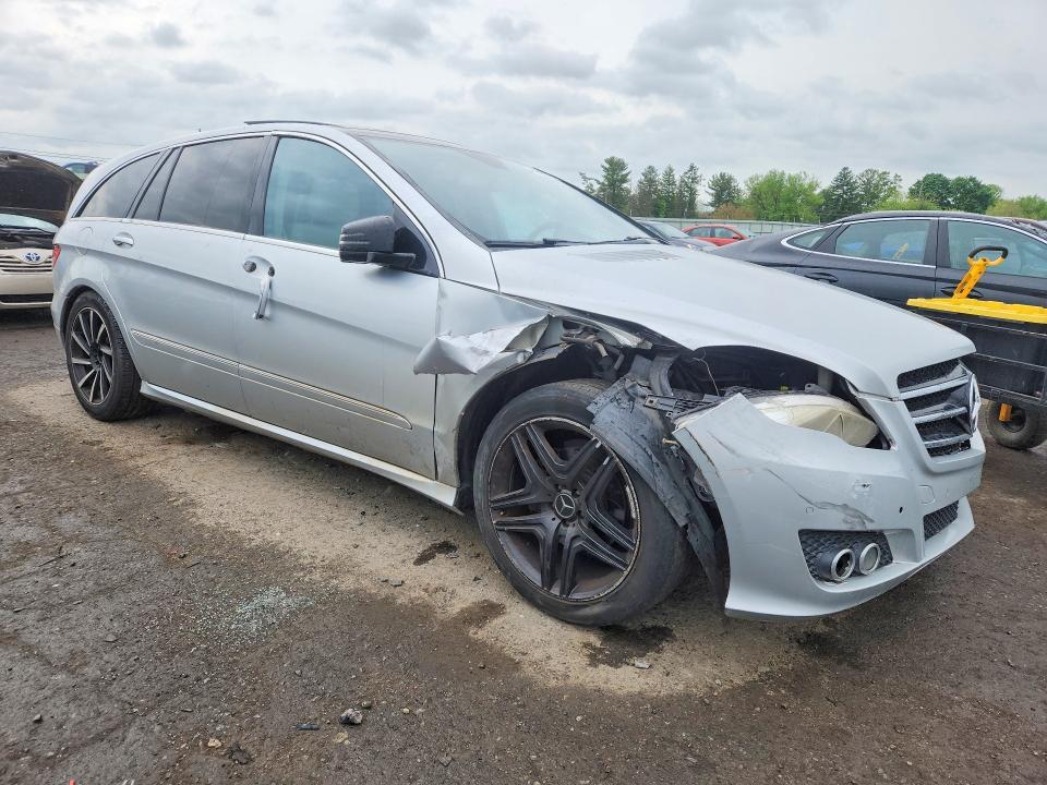 4JGCB6FEXBA130521 2011 Mercedes-Benz R-Class photo no. 4