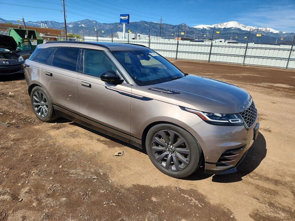 SALYL2RV2JA747754 2018 Land Rover Range Rover photo no. 4
