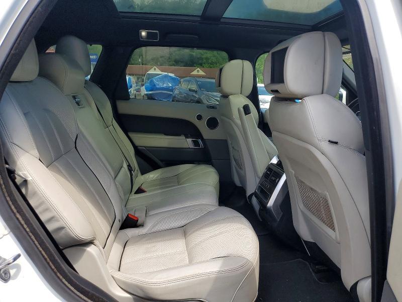 SALWR2VF2GA645819 2016 Land Rover Range Rover photo no. 10