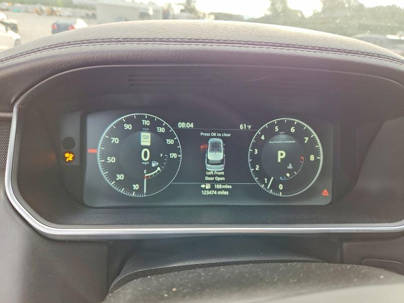 SALGS2FE6HA325841 2017 Land Rover Range Rover photo no. 9