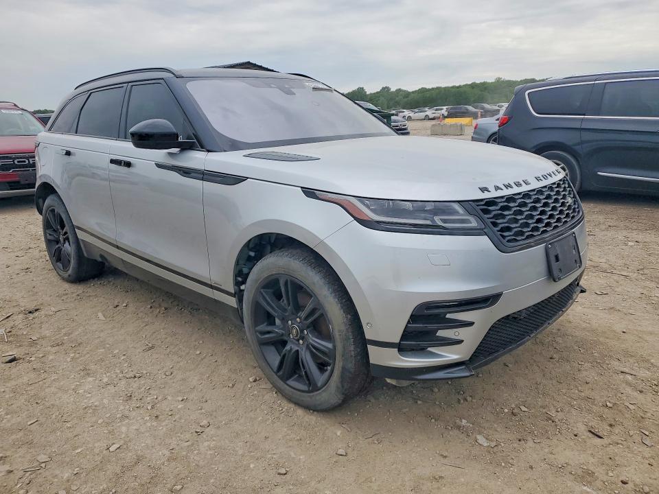 SALYL2EX4KA201076 2019 Land Rover Range Rover photo no. 4