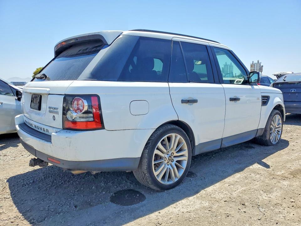 SALSK2D40BA271772 2011 Land Rover Range Rover photo no. 3