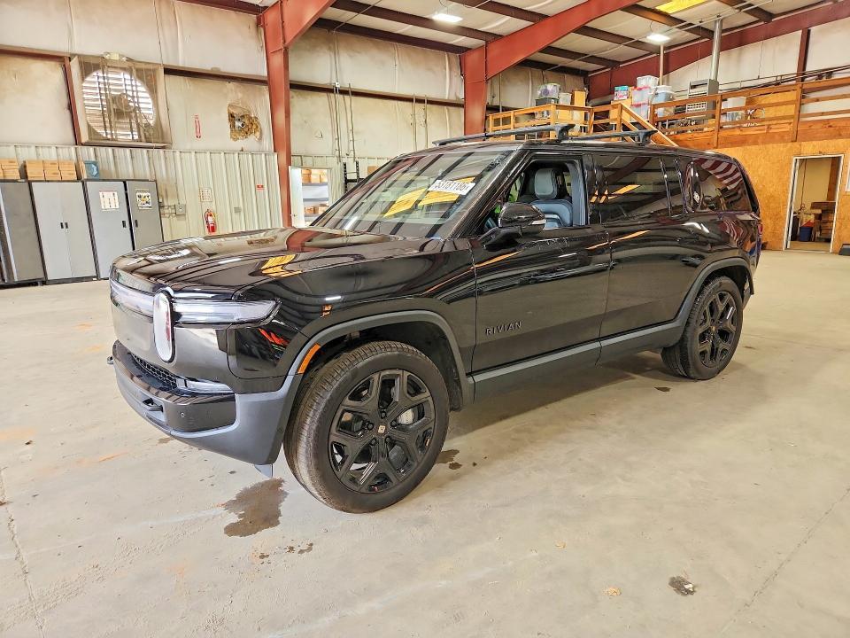 7PDSGBBA7SN059096 2025 Rivian R1S photo no. 1