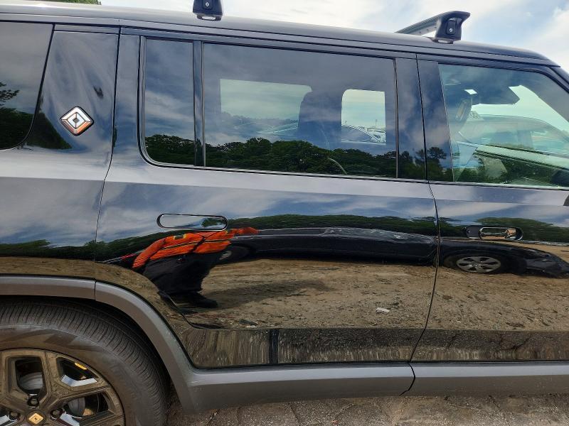 7PDSGBBA7SN059096 2025 Rivian R1S photo no. 11