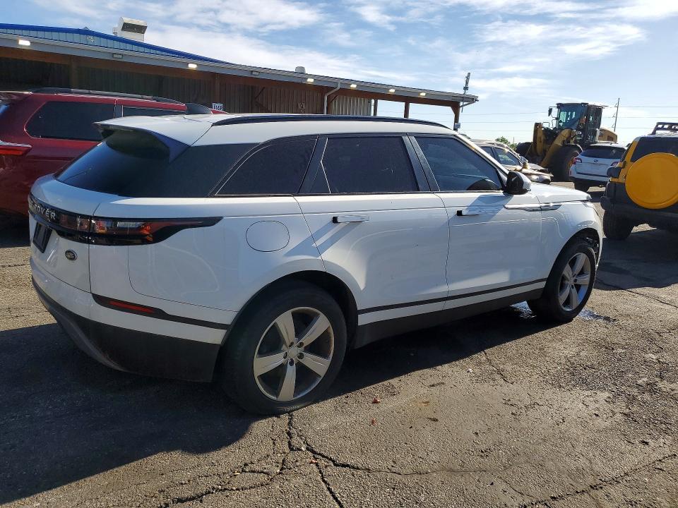 SALYB2RN7JA772149 2018 Land Rover Range Rover photo no. 3