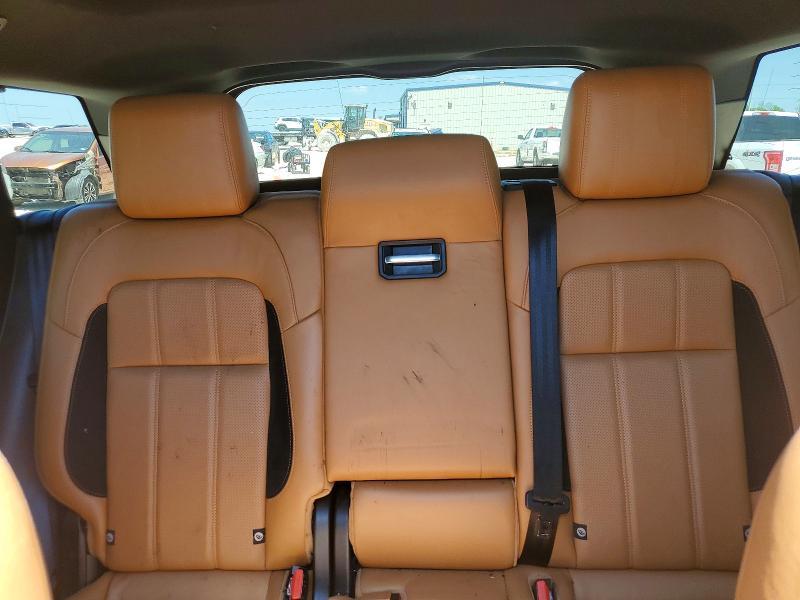 SALWR2RE6JA809615 2018 Land Rover Range Rover photo no. 10