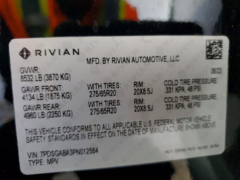 7PDSGABA3PN012584 2023 Rivian R1S photo no. 13