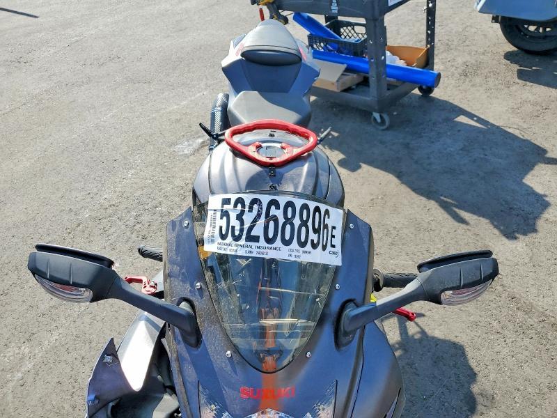 JS1GN7FA6H2100932 2017 Suzuki GSX-R600 photo no. 5