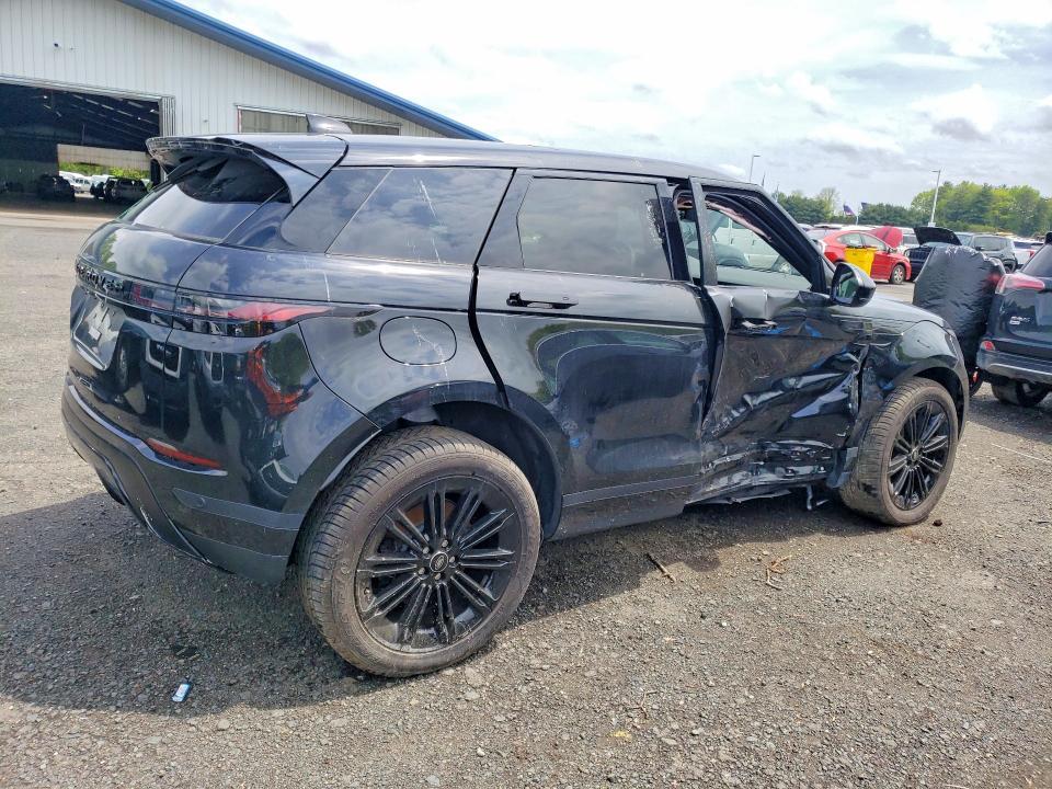 SALZJ2FX8TH292225 2026 Land Rover Range Rover photo no. 3