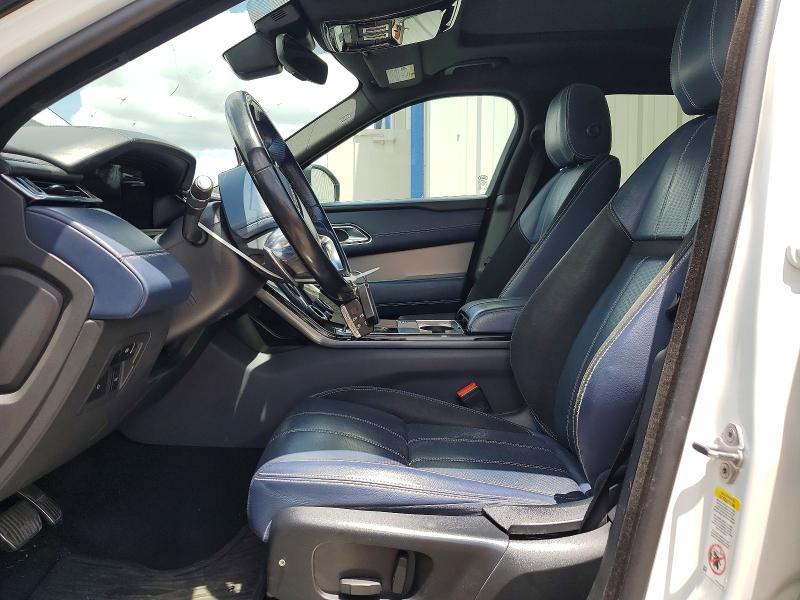 SALYL2RX8JA735867 2018 Land Rover Range Rover photo no. 7