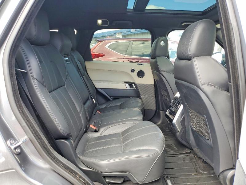 SALWR2FV9HA143817 2017 Land Rover Range Rover photo no. 11