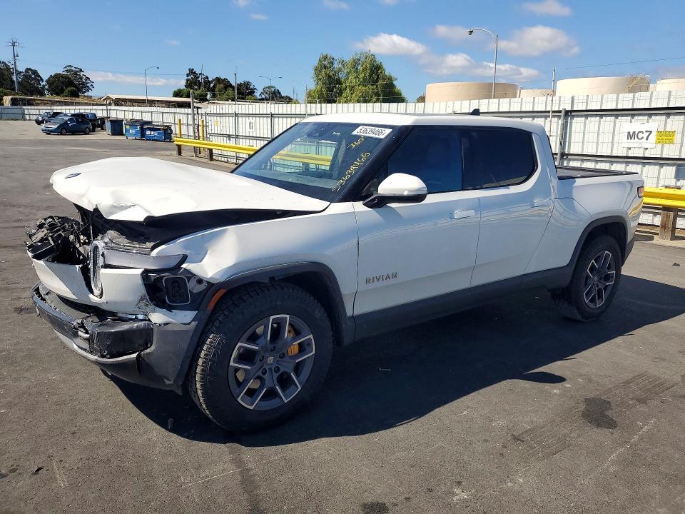 7FCTGAAL6NN001844 2022 Rivian R1T photo no. 1