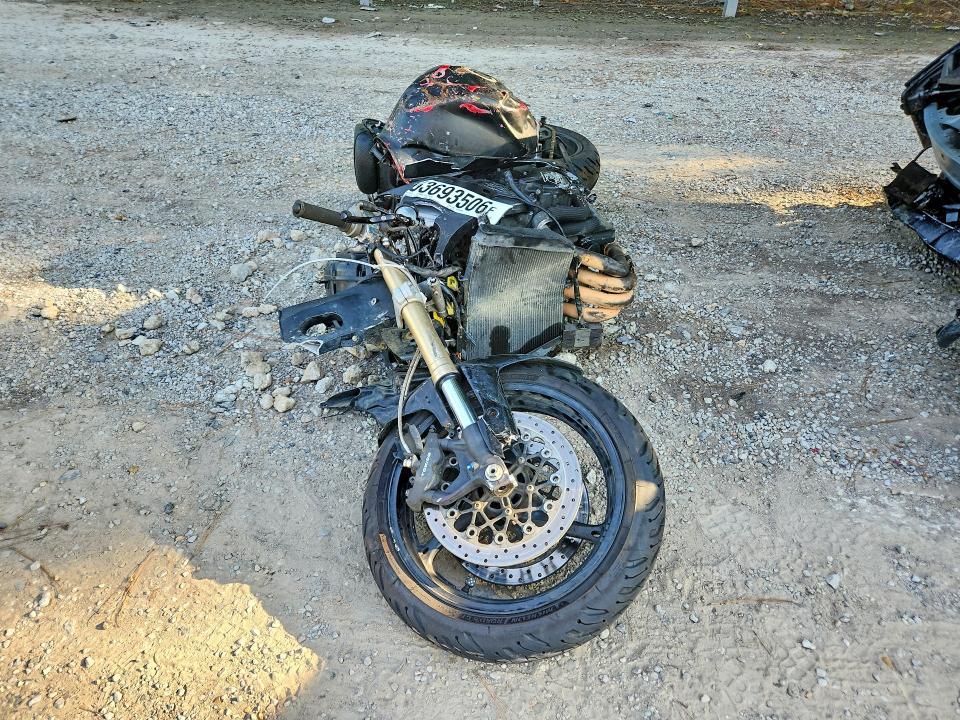 JS1GN7DA362106736 2006 Suzuki GSX-R1000 photo no. 2