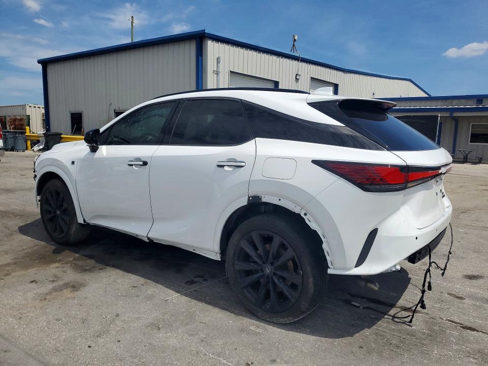 2T2BCMEA0RC019302 2024 Lexus RX photo no. 2