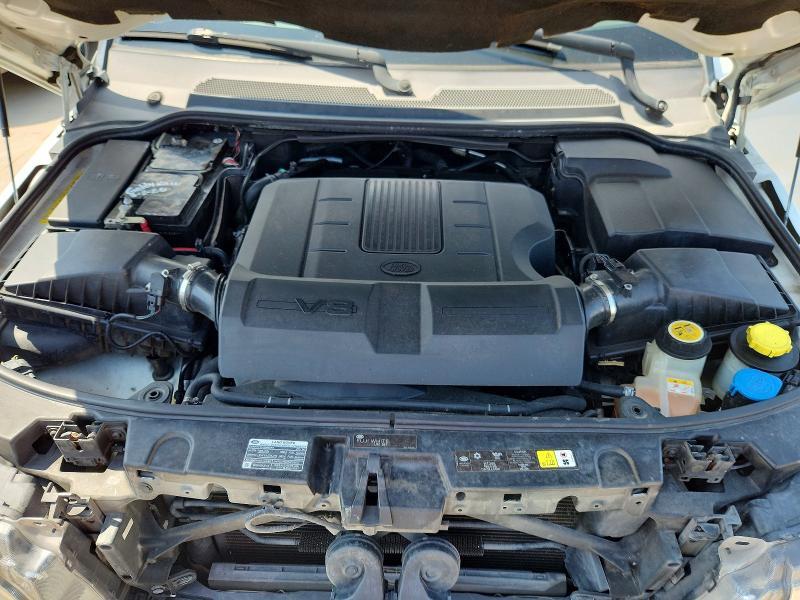 SALSF2D49BA701657 2011 Land Rover Range Rover photo no. 12
