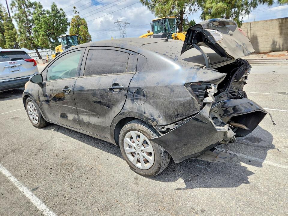 KNADM4A39F6427007 2015 KIA Rio photo no. 2