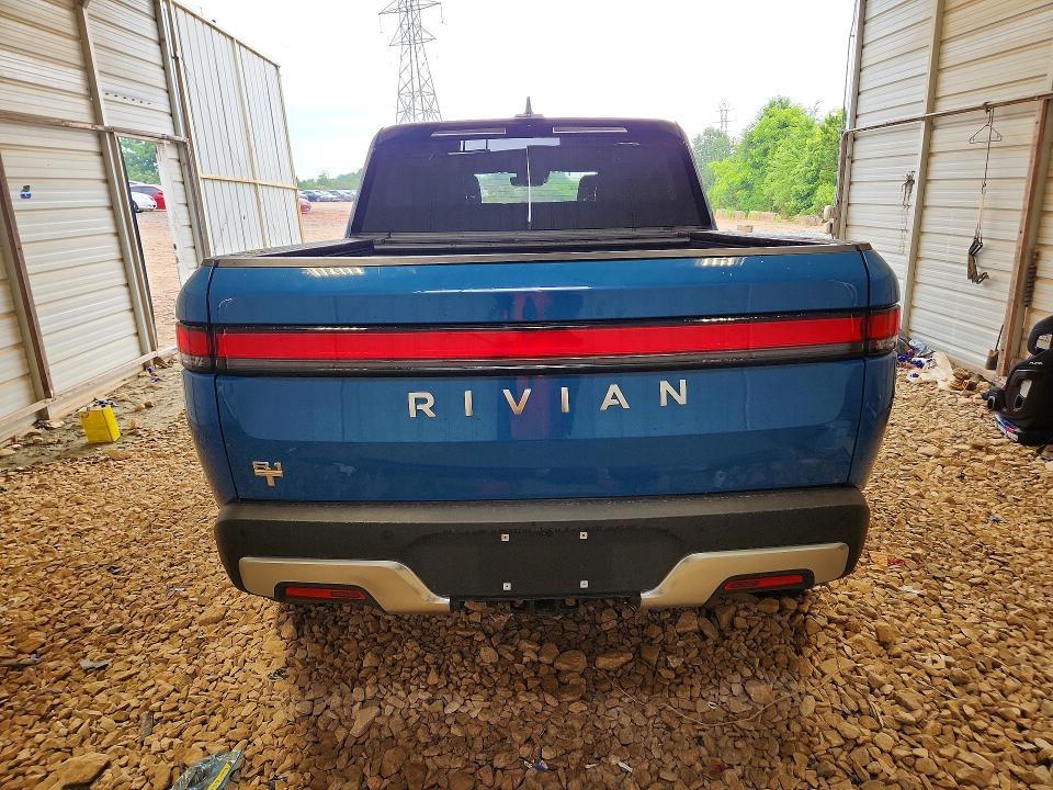 7FCTGAAAXPN026117 2023 Rivian R1T photo no. 6