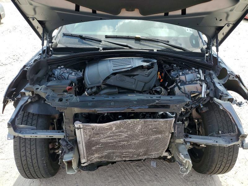 SALYL2EX5TA817225 2026 Land Rover Range Rover photo no. 12